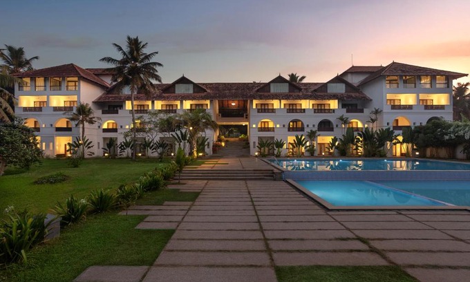 Poovar Resort | Indulge at Estuary Sarovar Premiere on Poovar Island