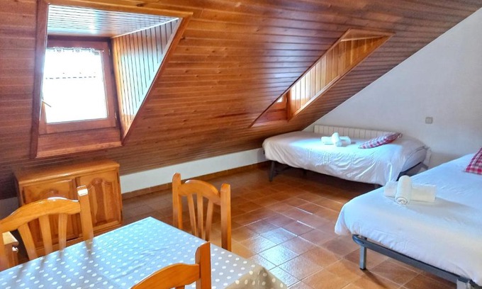Taull Apartment | Child-Friendly Estudi Casa Xulla with High Guest Ratings