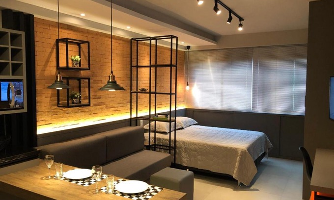 Alto da Rua Quinze Apartment | Prime Retreat in the Heart of Batel - 4-Star Comfort