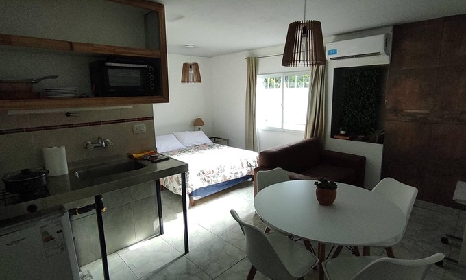 Maipu Apartment | Cozy Studio near Bodegas López - Explore Wine Routes Today!