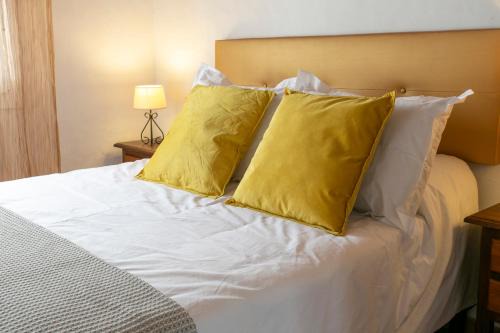 Facinas Apartment | Oceanfront Estudio La Motilla - Guest Rated 9.5/10