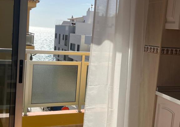 Los Abrigos Apartment | Child-Friendly Retreat at Estudio Las Algas - Rated 9.1/10