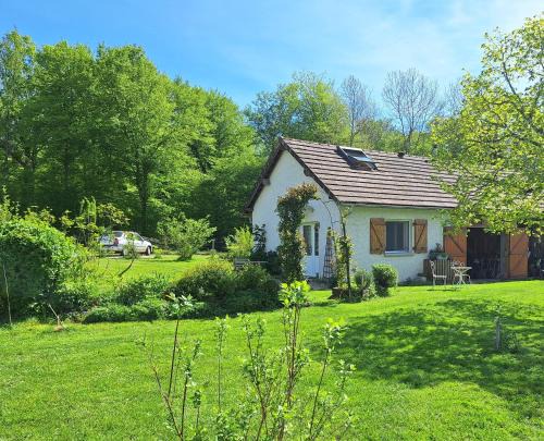 Chemenot House | ESTUVI, une pause nature dans le Jura