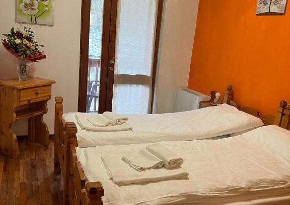 Crissolo Hotel | Cozy ETAPE MONVISO: Pet-Friendly with Breakfast Included