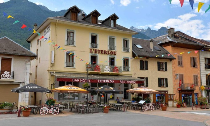 La Chambre Hotel | Pet-Friendly Getaway at Eterlou with Family Amenities