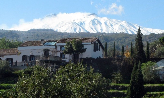 Piedimonte Etneo Cottage | Etnalodge is a converted winery building on the slopes of Mount Etna.