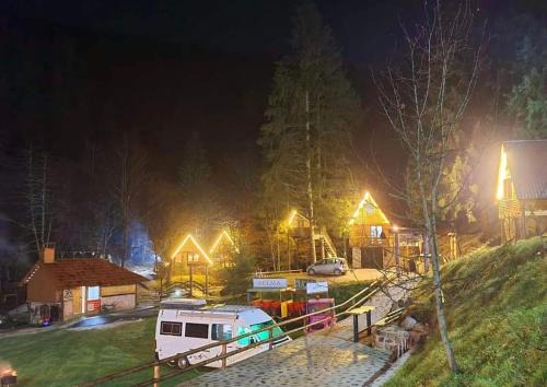 Sumece Apartment | Pet-Friendly Etno selo BISTROVO: Rated 8.7/10 for Families