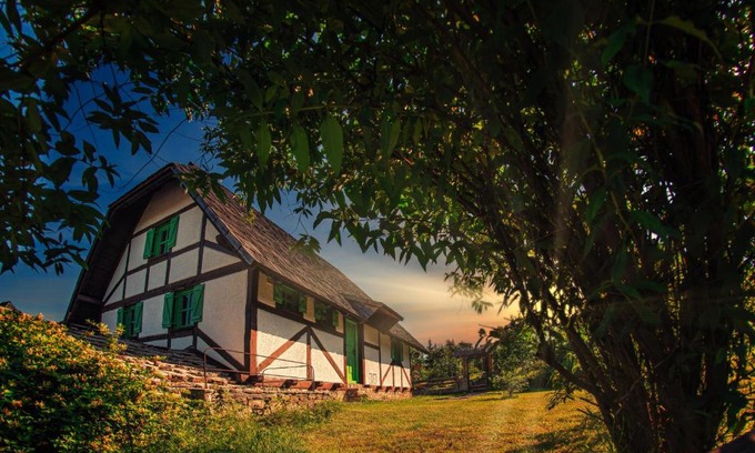 Vitez Resort | Pet-Friendly Etno Village Cardaci with Ocean View Pool