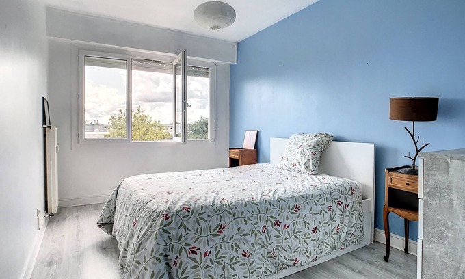 Mendes-France - Bellevue Apartment | Discover ETS MPRS: 10/10 Rated Hotel with Spa & Breakfast
