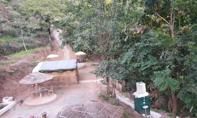 Dalhousie Hotel | ETU Adventures Homestay: Family-Friendly with Pool & Dining