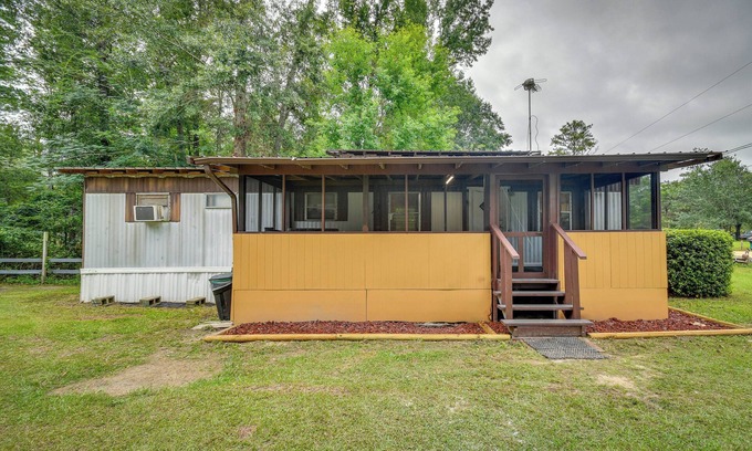 Eufaula Cabin | Unforgettable Eufaula Retreat with Pool & Screened Porch