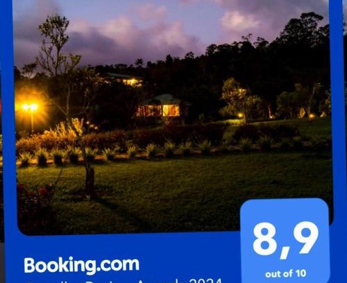 Alaotra Mangoro Hotel | Discover Eulophiella: Family-Friendly Retreat with Breakfast