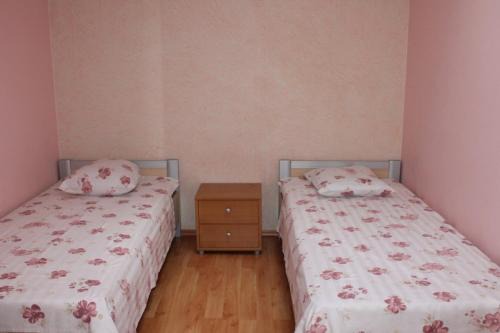 Narva House | Cozy Europe Guesthouse: Family-Friendly with Breakfast Included