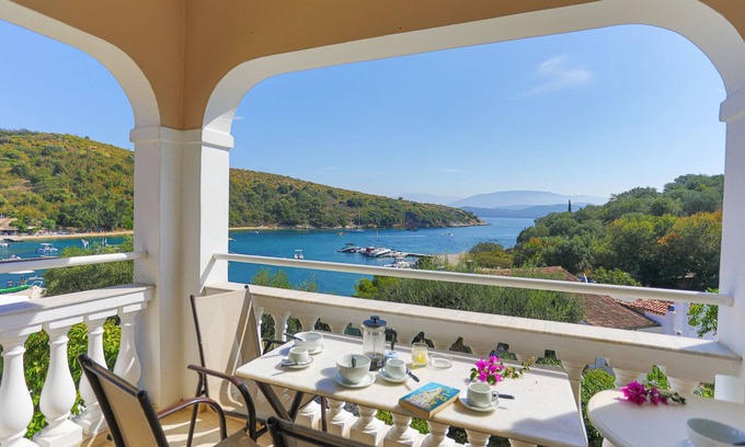 Agios Stefanos Apartment | Top-Rated Evanna 3-Bedroom Apartment in Corfu for Families