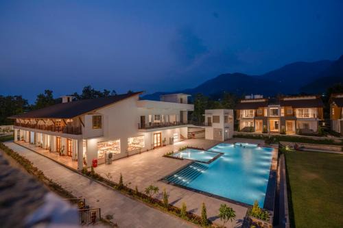 Kotabagh Resort | Relaxing Evara Spa & Resort: 4-Star Oceanfront Retreat