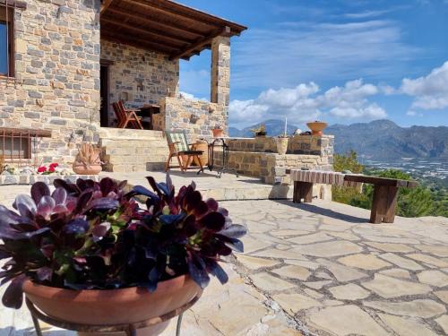 Ierapetra House | Top Rated Evenos Stone Villa with Family-Friendly Amenities