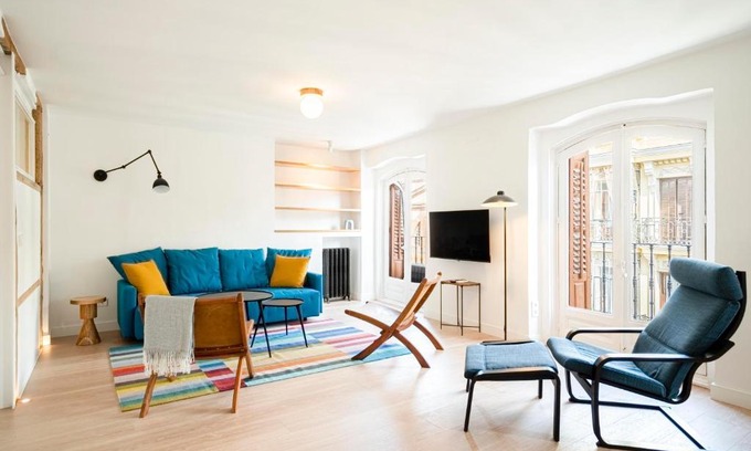 Literary Quarter Apartment | Discover Ever House - Atocha2 in Prime Location