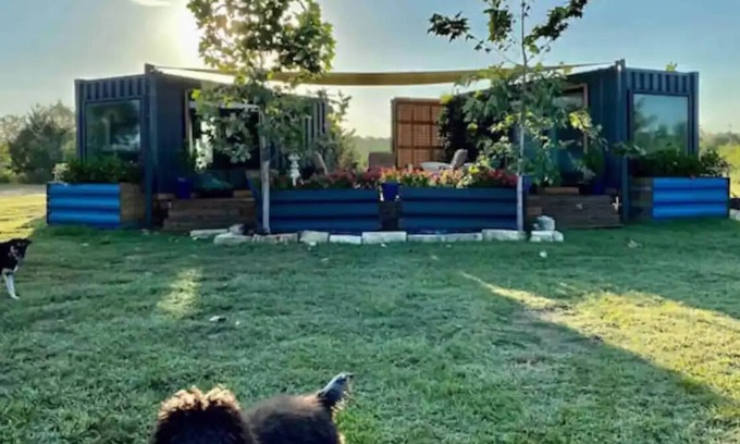 Bastrop County Cabin | Unique Container Stay: Pet-Friendly & Rated 10/10!
