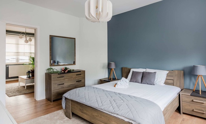 Evere Apartment | Comfortable Evere EU Residence - One Bedroom Retreat for 4