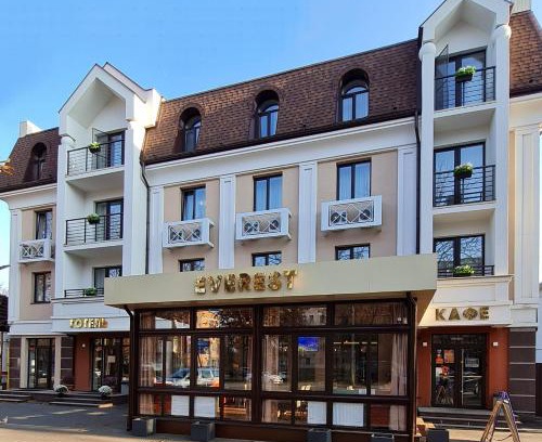 Sukhinovka Hotel | Eco-Friendly Stay at EVEREST ОТЕЛЬ with Relaxing Amenities