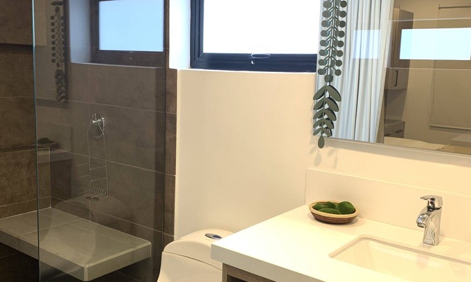Laureles - Estadio Apartment | Elegant Evergreen 204 Apartment - Child Friendly & Rated 10/10