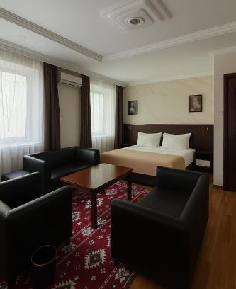 Bayangol Hotel | Evergreen Hotel