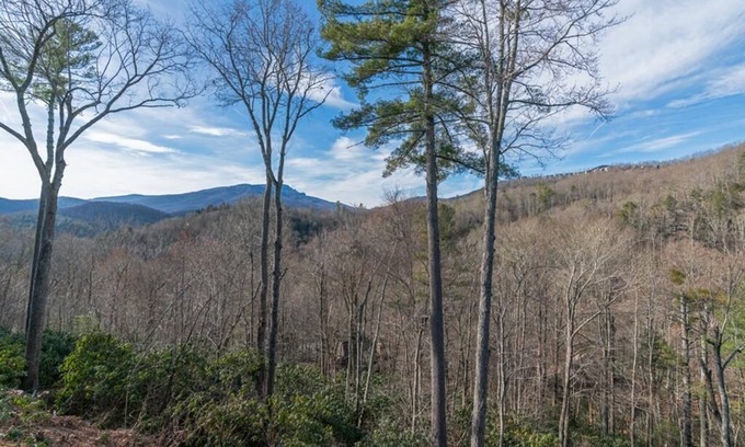 Foscoe Resort | Evergreens 521: Guest Rated 9.8, Family-Friendly Mountain Retreat