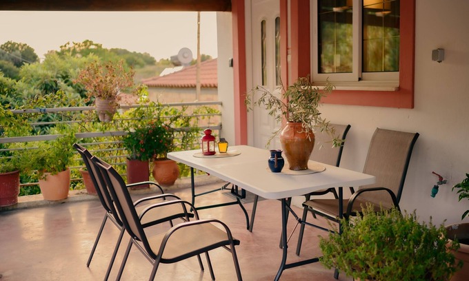 Archaia Olympia House | Evgenias House: Family-Friendly Stay in Ancient Olympia