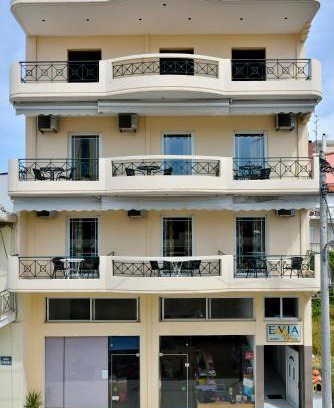 Loutra Edipsou Apartment | Kid-Friendly Evia Studios - Guest Rated 9.2/10 Stay!