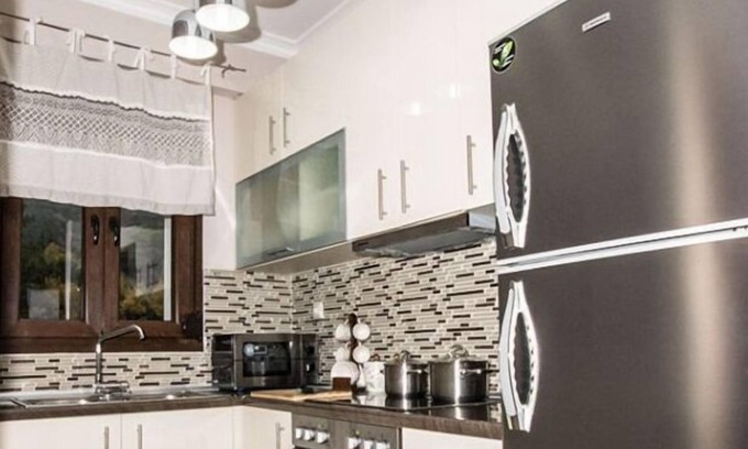 Polygyros Villa | Discover Evmorfes Villas: Pet-Friendly Haven with Pool