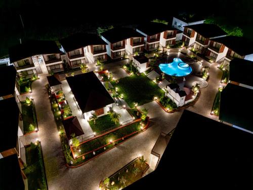 Dholavira Hotel | Discover Evoke Dholavira: Pet-Friendly with Pool & Dining