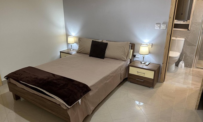 Gzira Apartment | Family-Friendly Ewa Apt: 3-Bedroom by St Julian's Seafront