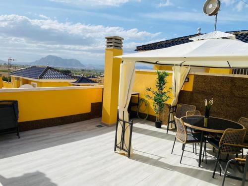 Algorfa Apartment | Elegant Penthouse Apartment with Pool Access