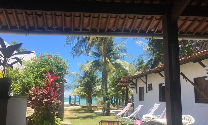 Barra de Santo Antonio House | Serene Seaside Retreat with Spa and Hot Tub Amenities