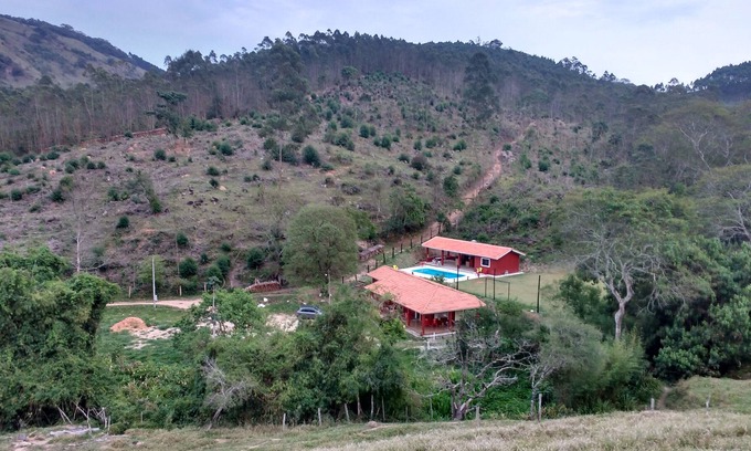 Nazare Paulista House | Excellent chácara, (60 km from São Paulo, 70 km from Campinas) whats 11 * 9 * 7419 * 2265