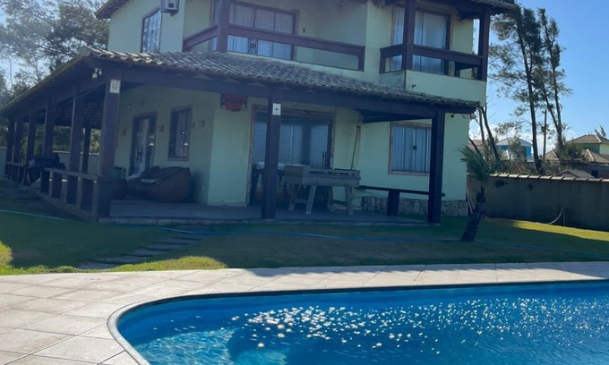 Centro House | Beautiful Beachfront House in Cabo Frio with Ocean Views