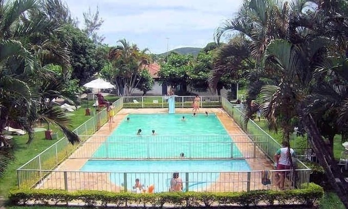 Jardim Excelsior House | Inviting Bungalow Steps from Beach & Shopping in Lagos