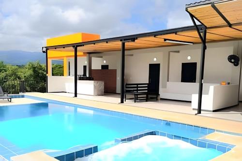 Tocaima House | Relaxing CASA FINCA with Private Pool & Wi-Fi Access