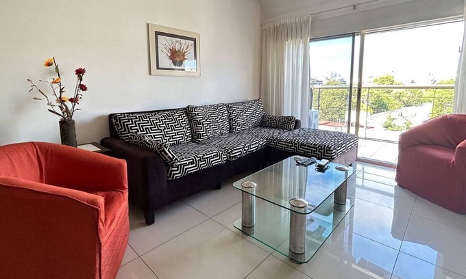 Flores Apartment | Stylish Semipiso in the Heart of the City, Near Subway