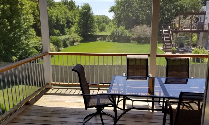 Deerfield Condo | Cozy 4 Bed Retreat near Woods - Pet Friendly & Pool Access