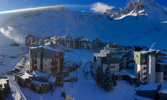 Val Claret Apartment | Top-Rated Apartment with Spa, Hot Tub & Family Amenities