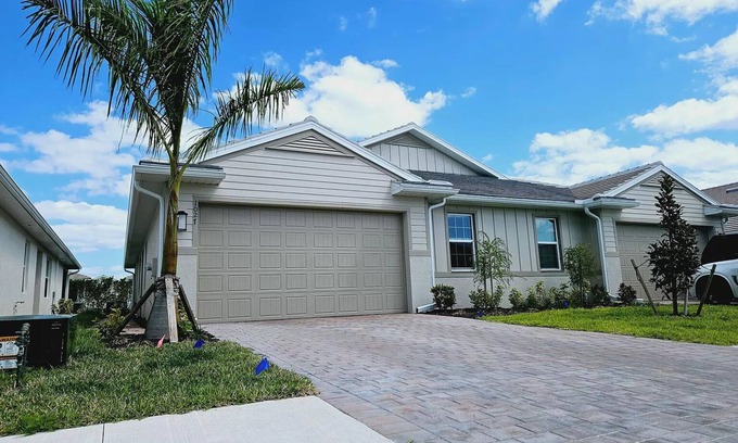 Naples Villa | Modern Brand-New Home with Pool & Breakfast Included