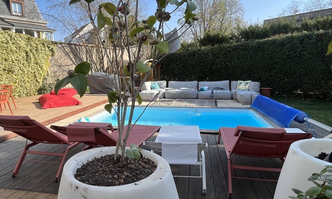Selestat Villa | Inviting Gite with Pool, Spa & Cinema for Unforgettable Stays