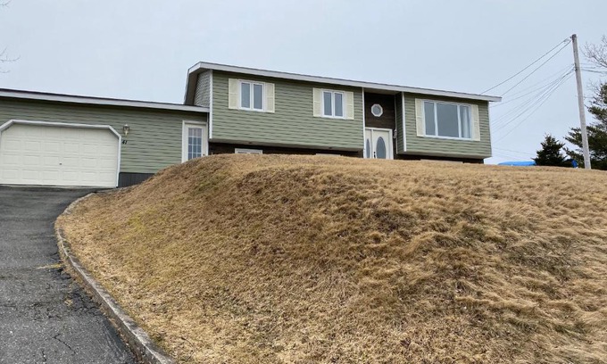 Terra Nova House | Oceanfront Escape: Guest Rated 9/10 with Ocean Views