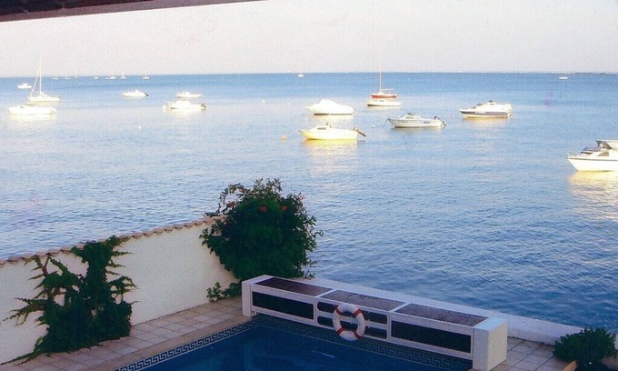 Lege-Cap-Ferret Villa | Oceanfront Villa Retreat in Cap Ferret - Perfect for Families