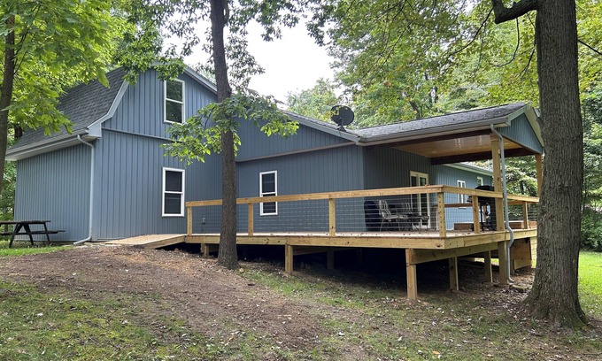 Lancaster House | Discover Nature's Beauty at Our Newly Renovated Retreat!