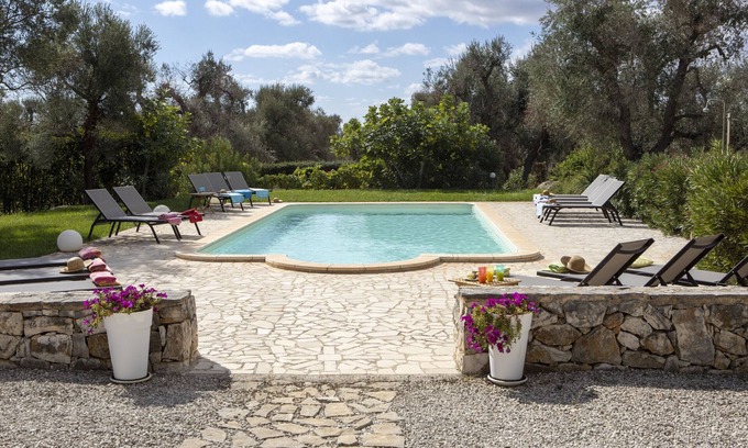 San Michele Salentino Cottage | Inviting Trulletto Corte degli Ulivi: Ocean Views & Pool