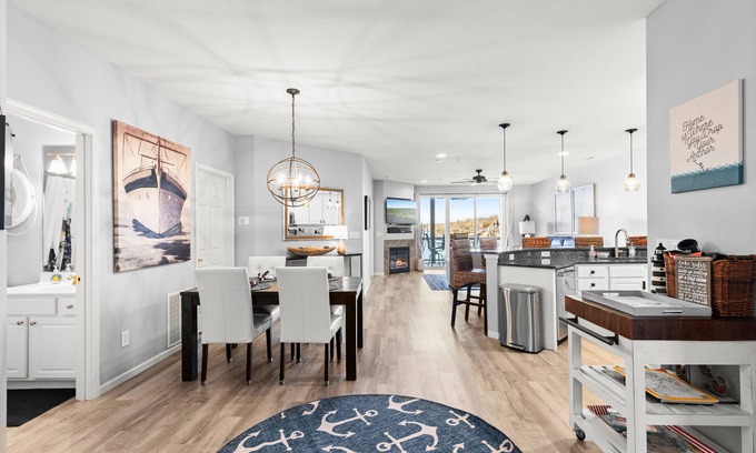 Osage Beach Condo | Serene Lands' End Waterfront Retreat with Pool & Spa Access