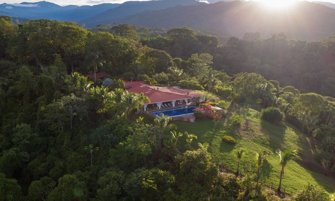 Quepos House | Exclusive Rainforest Retreat with Pool & Ocean Views