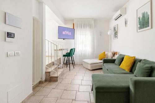 Riccione Apartment | Exclusive Apartament e Depandance - Vle Dante - Riccione - Privacy ed Enormi Spazi nel Quartiere più Rinomato